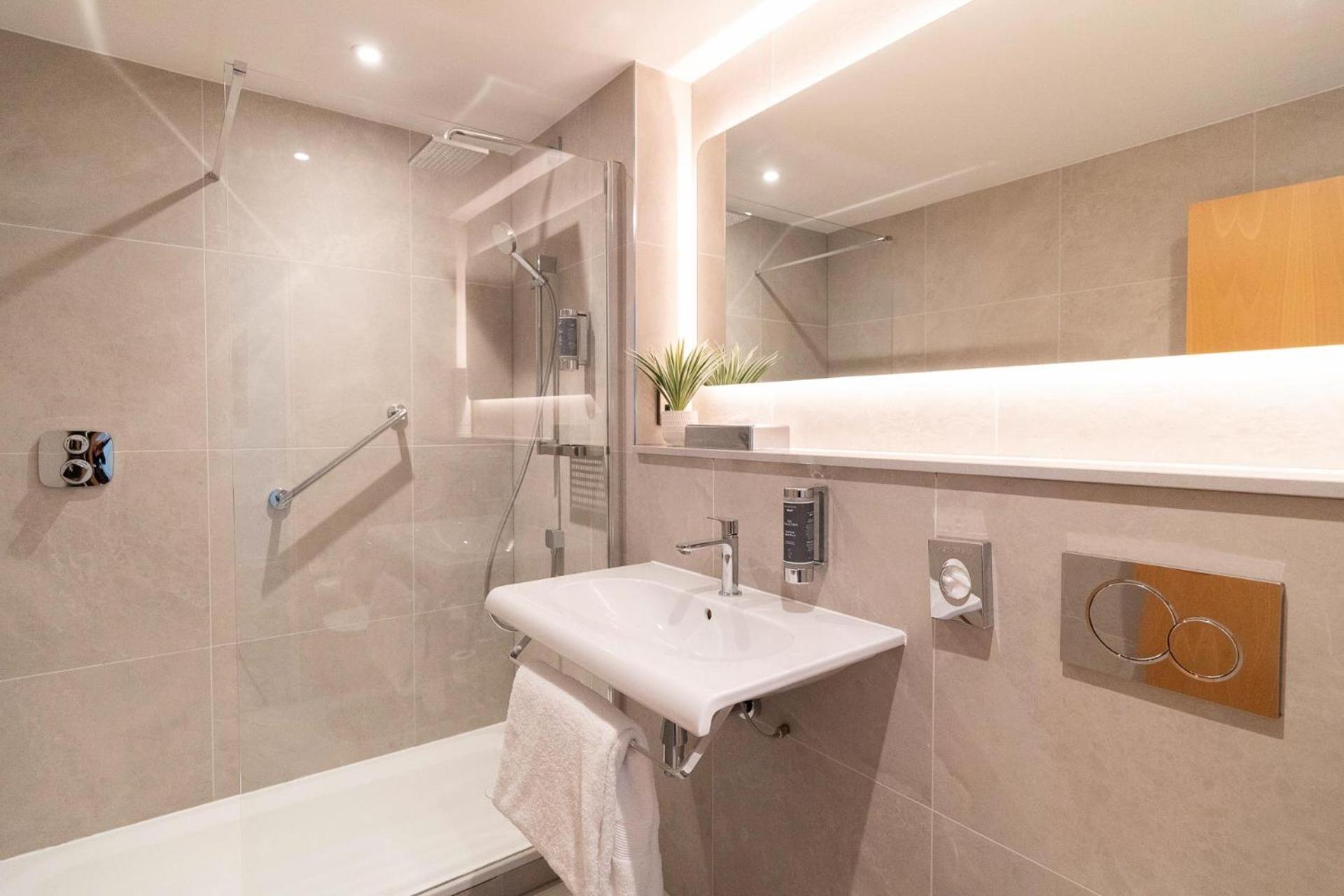 Premier Suites Edinburgh Fountain Court 외부 사진